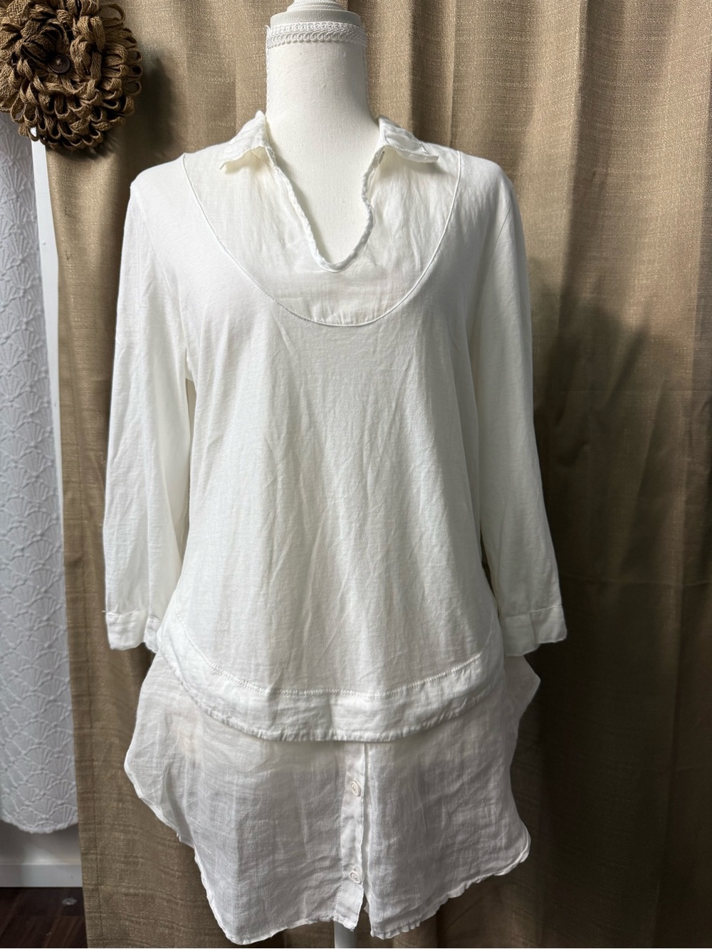 European Culture Ivory Layered V-Neck Long Sleeve Tunic